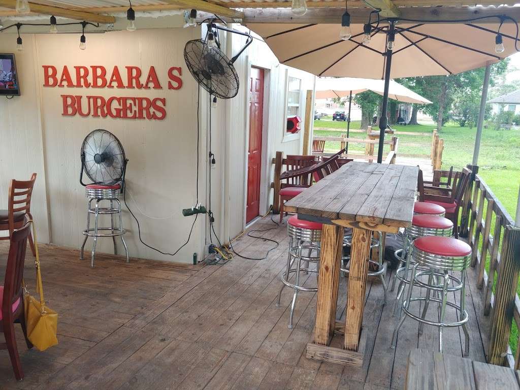 Barbaras Burgers | 105 W Cormier St, Liberty, TX 77575, United States | Phone: (832) 278-8585