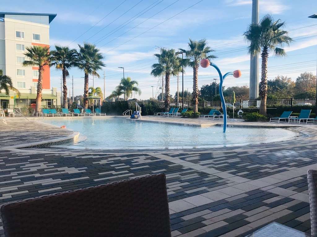 Holiday Inn Express & Suites Orlando at SeaWorld | Bay Lake, FL 32821, USA