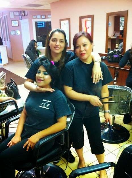 Niles School of Cosmetology | 8057 N Milwaukee Ave, Niles, IL 60714, USA | Phone: (847) 965-8061