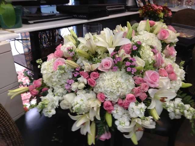 ???? Showcase Floral | Wholesale Wedding Florist Long Island NY | 8025 Jericho Turnpike, Woodbury, NY 11797, USA | Phone: (516) 864-2525