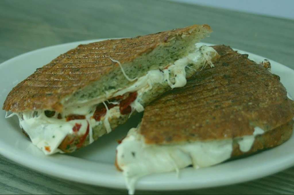 Bite | 211 E 14th St, New York, NY 10003, USA | Phone: (212) 677-3123