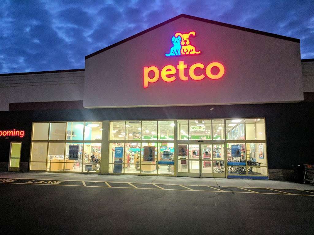 Petco Animal Supplies | 300 US-202, Raritan, NJ 08869 | Phone: (908) 203-8840