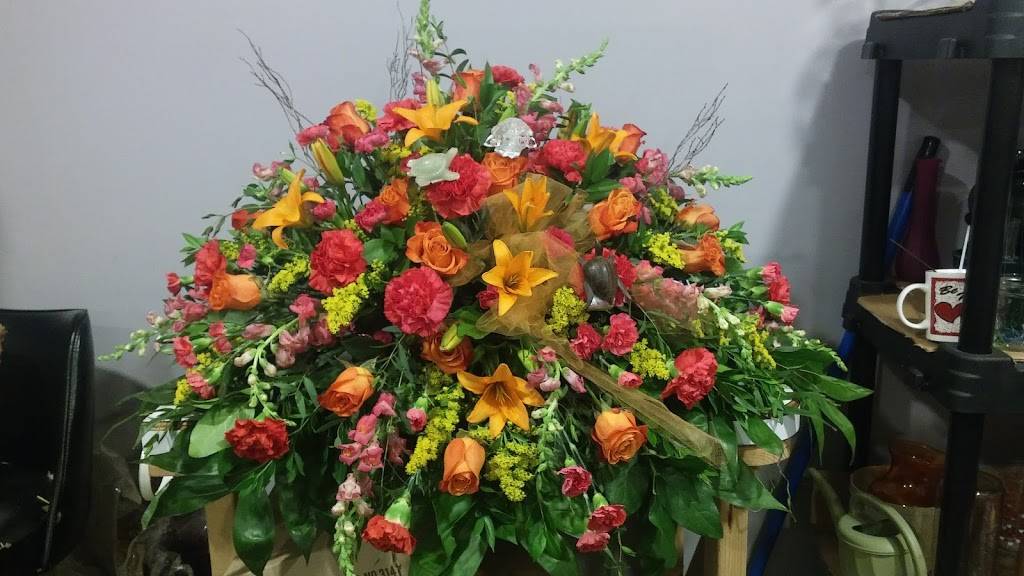 Sherrys Cottage Flower Shoppe | 9902 3rd Street Rd, Louisville, KY 40272, USA | Phone: (502) 933-7870