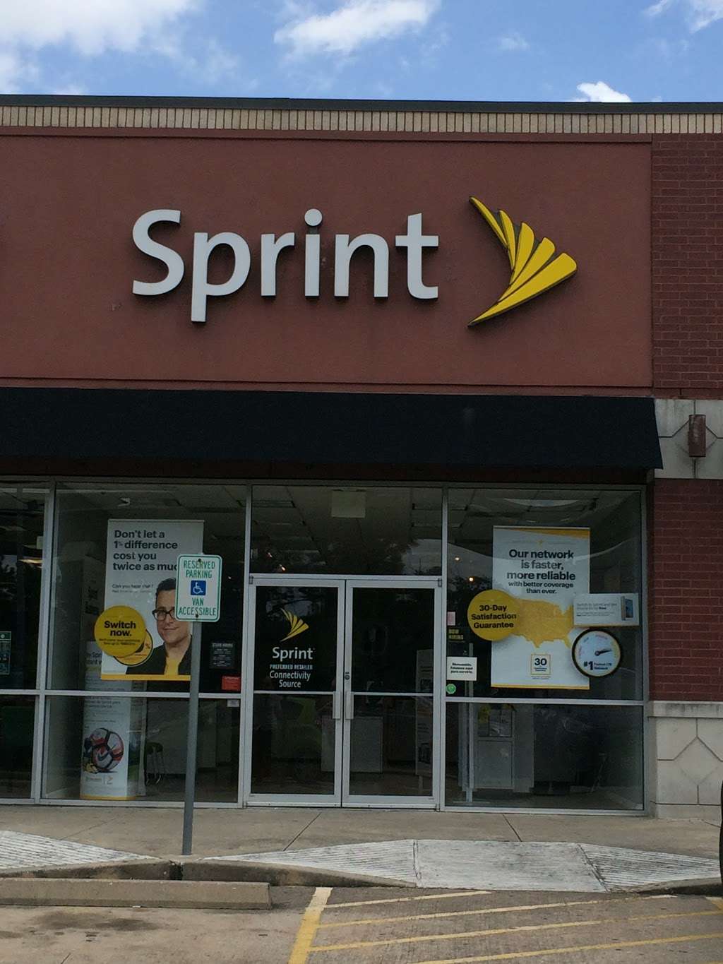 Sprint Store | 3026 College Park Dr Ste B, Conroe, TX 77384, USA | Phone: (936) 321-3444