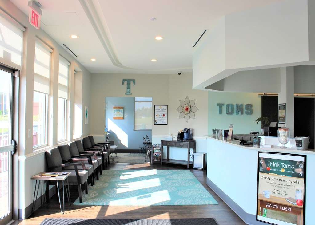 Toms Orthodontics & Endodontics | 9070 Devlin Rd #140, Bristow, VA 20136, USA | Phone: (703) 334-0018