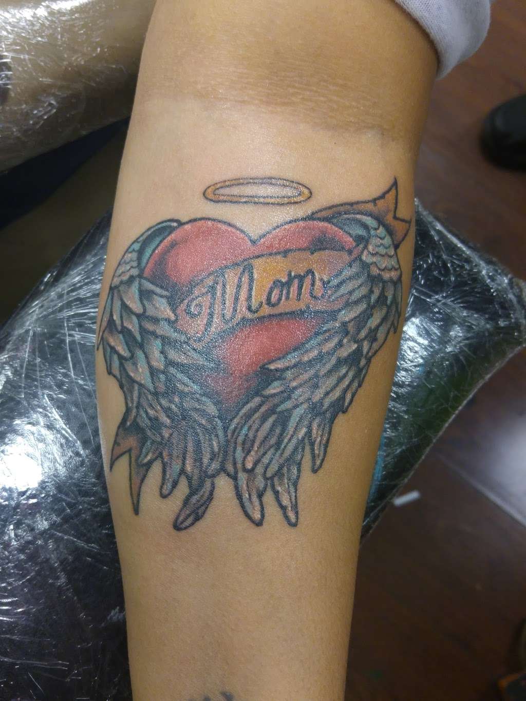 Double Down Tattoo and Body Piercing | 4738 W Glendale Ave, Glendale, AZ 85301 | Phone: (623) 934-1182