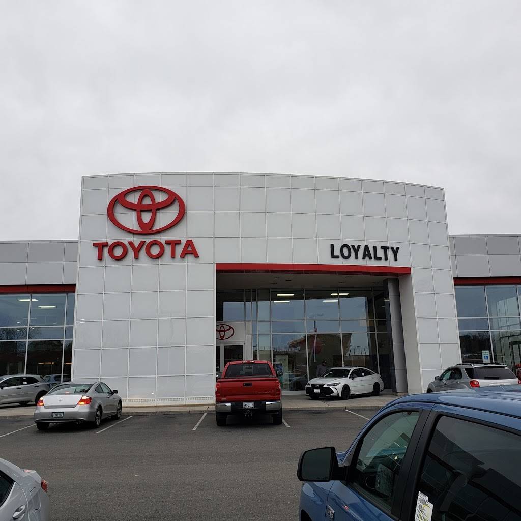 Loyalty Toyota | 2000 Walthall Center Dr, Chester, VA 23831, USA | Phone: (804) 796-1800