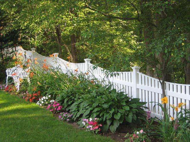 Mutual Fence Co. LLC | 219 S Franklin St, Holbrook, MA 02343 | Phone: (781) 767-1070