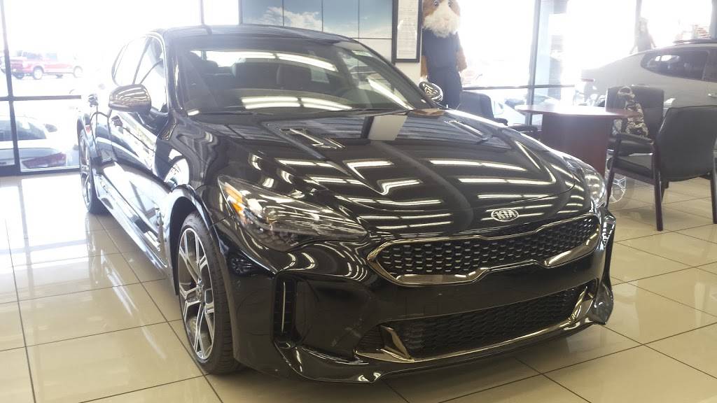 FUTURE KIA of Clovis | 900 W Shaw Ave, Clovis, CA 93612, USA | Phone: (888) 927-1755