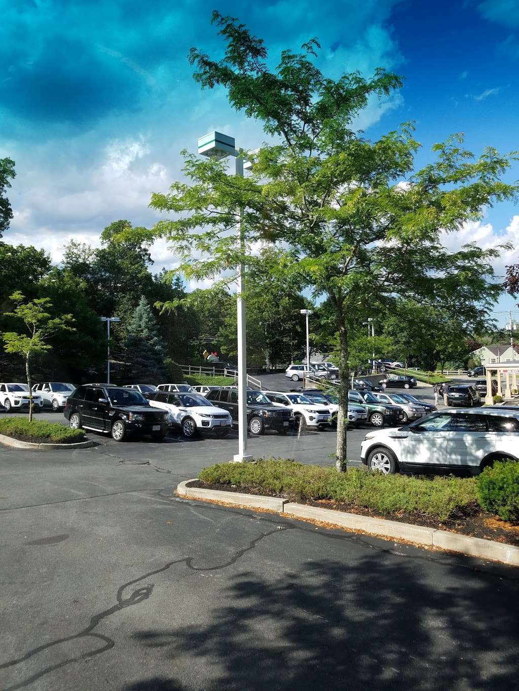 Land Rover Hanover | 2144 Washington St, Hanover, MA 02339, USA | Phone: (781) 659-4000