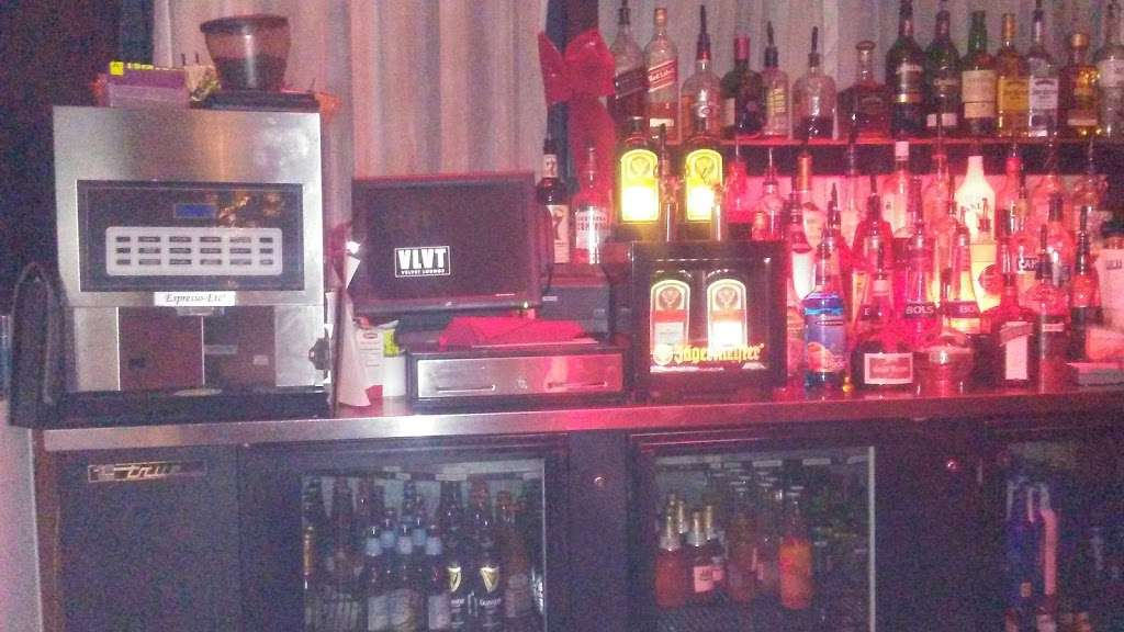 VLVT | Velvet Lounge | 416 W 4th St, Santa Ana, CA 92701 | Phone: (714) 664-0663