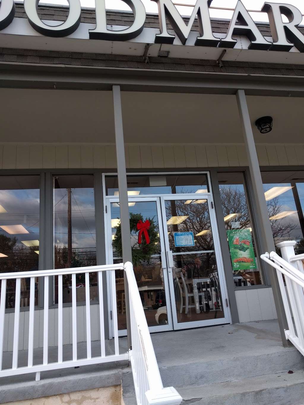 Woodmarket | 615 Main St, Monroe, CT 06468, USA | Phone: (203) 268-8707