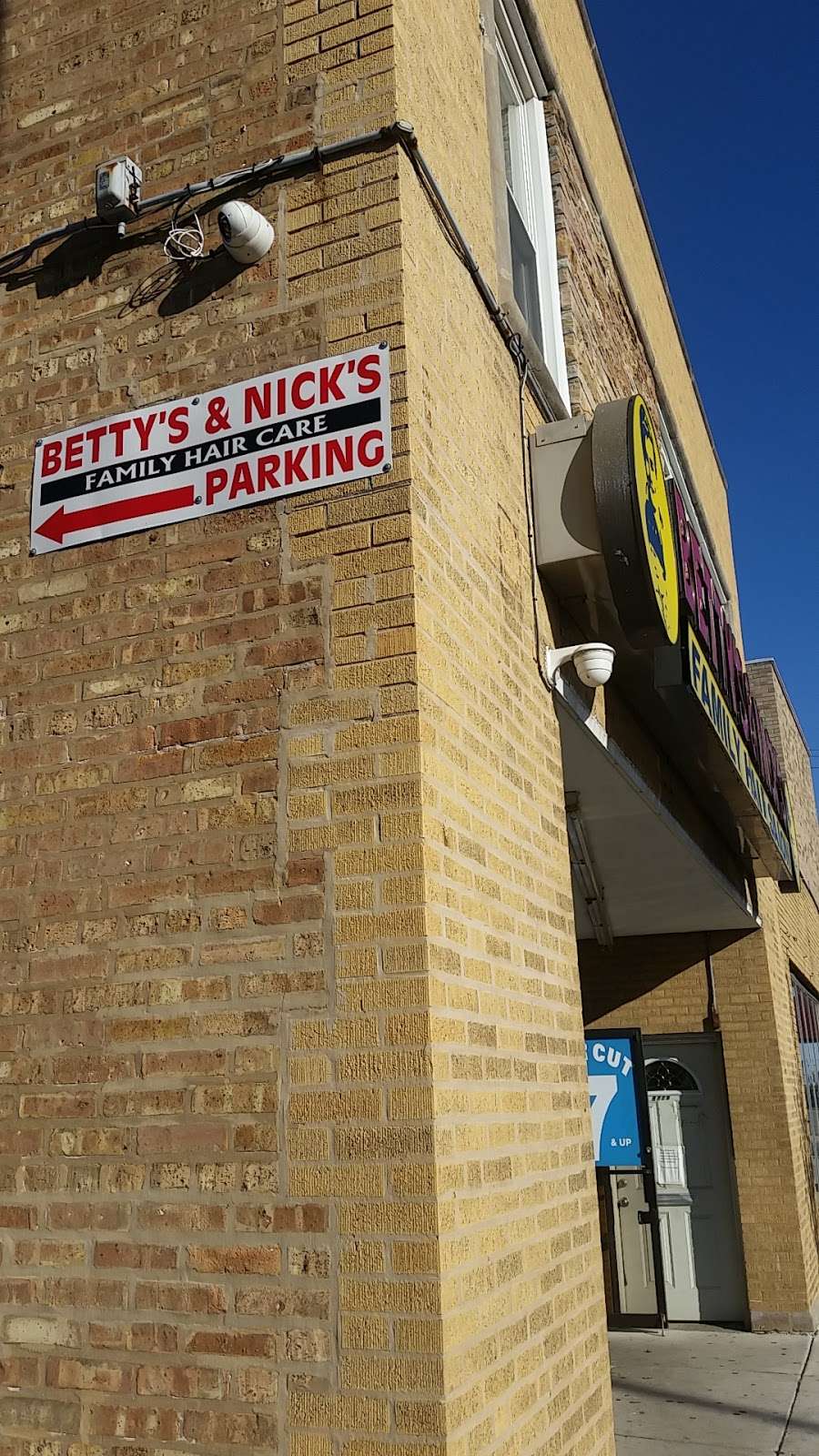 Bettys & Nicks Family Hair | 4110 Oakton St, Skokie, IL 60076, USA | Phone: (847) 679-1850