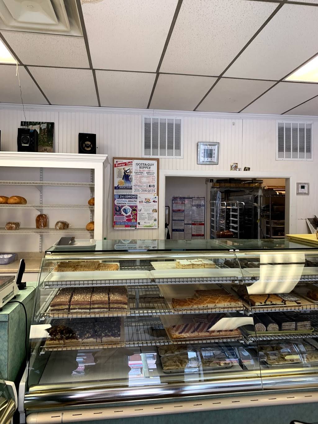 Polonia Bakery | 204 Monroe St, Passaic, NJ 07055, USA | Phone: (973) 471-3485