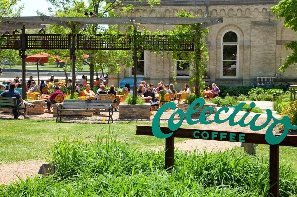 Colectivo Coffee Lakefront | 1701 N Lincoln Memorial Dr, Milwaukee, WI 53202, USA | Phone: (414) 223-4551