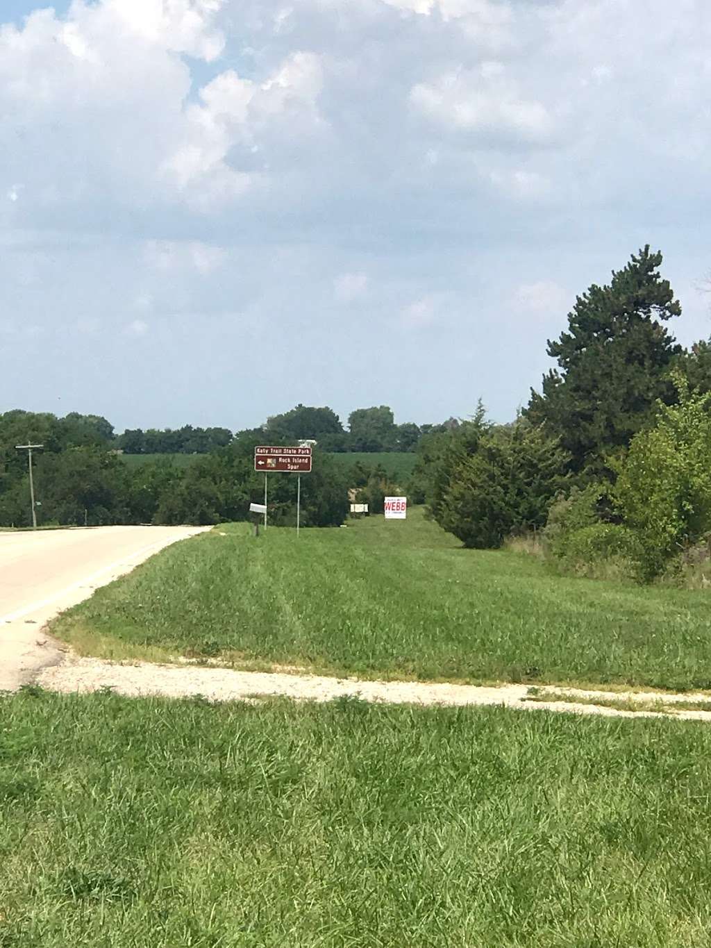 Rock Island Spur Medford Trailhead | SW 1411, Holden, MO 64040, USA