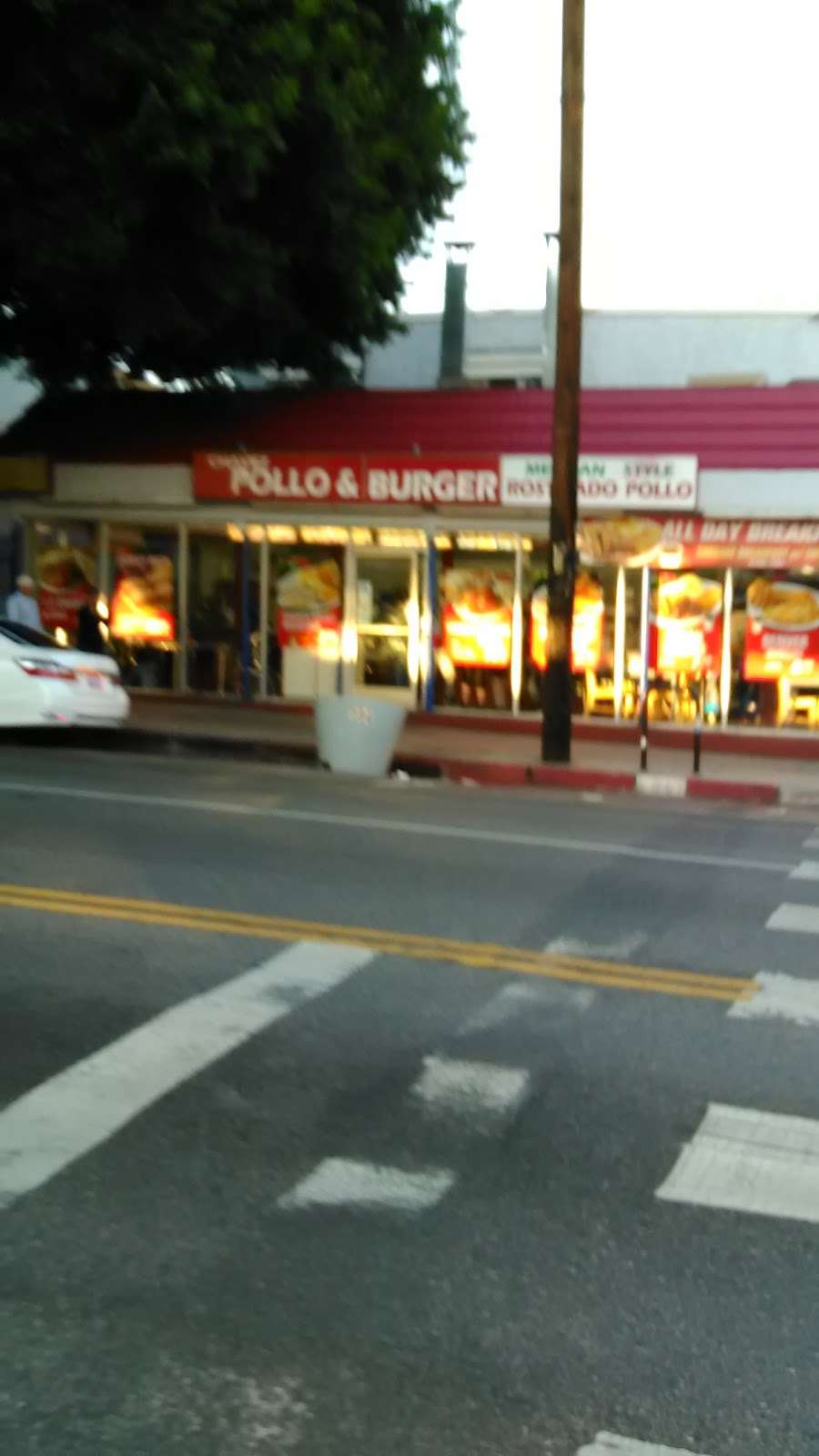 Chavez Pollo And Burger | 2057 East Cesar E Chavez Avenue, Los Angeles, CA 90033, USA