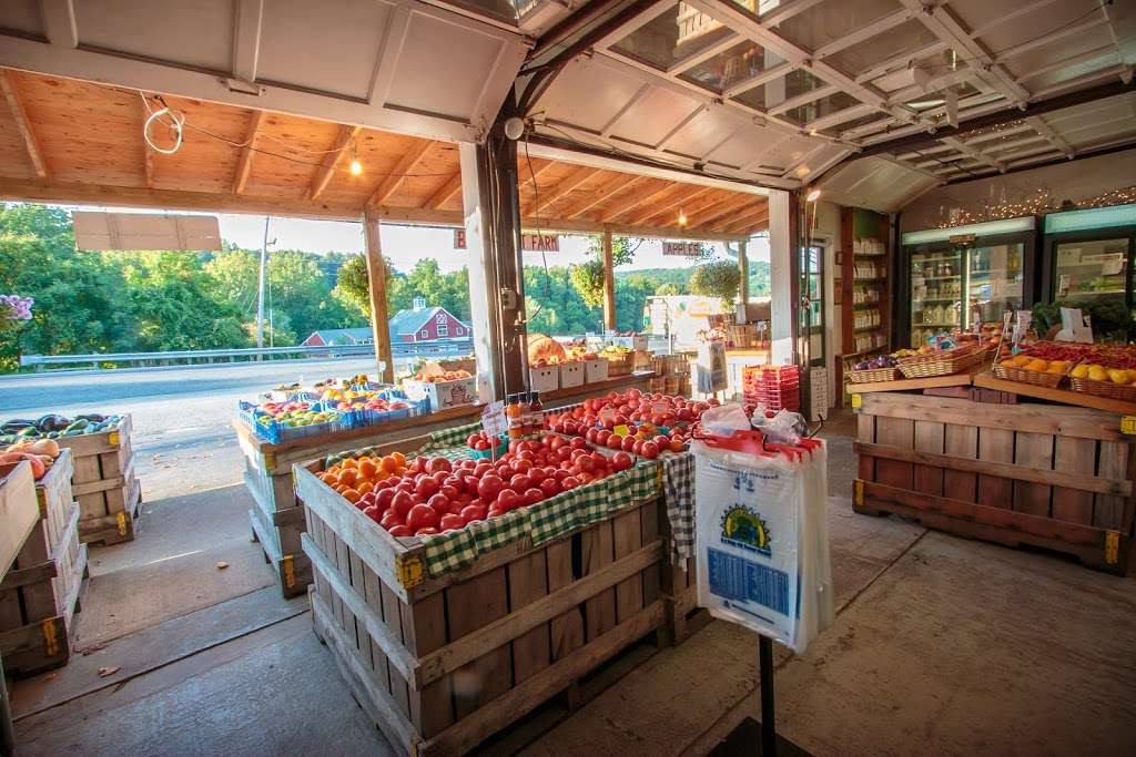 Bests Fruit Farm | 1 Russling Rd, Hackettstown, NJ 07840, USA | Phone: (908) 852-3777