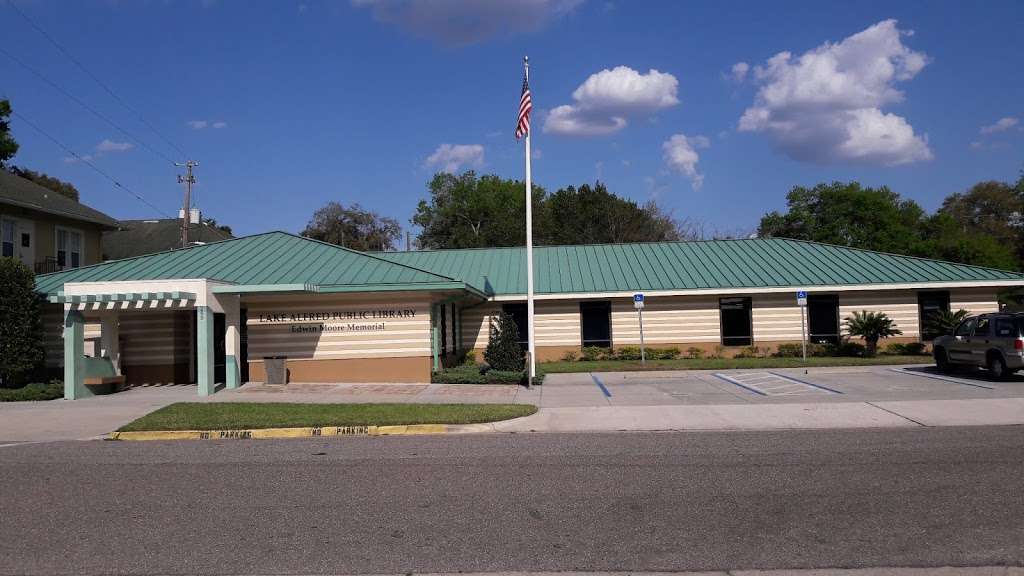 Lake Alfred Public Library | 245 N Seminole Ave, Lake Alfred, FL 33850, USA | Phone: (863) 291-5378