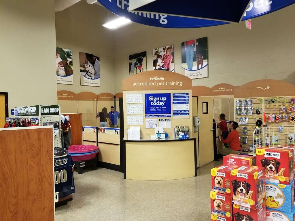 PetSmart | 2350 S Azusa Ave, West Covina, CA 91792, USA | Phone: (626) 964-8013