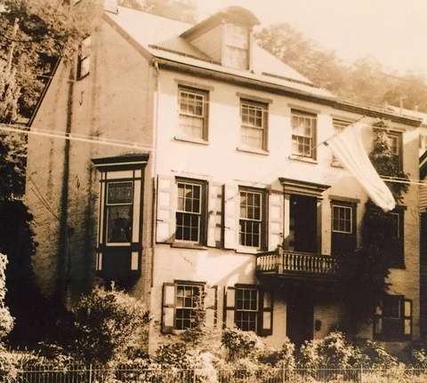 The Parsonage Bed and Breakfast | 61 W Broadway, Jim Thorpe, PA 18229, USA | Phone: (570) 325-4462