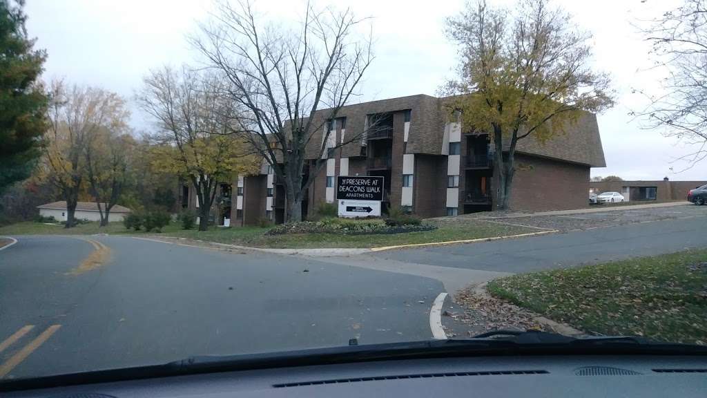 The Preserve at Deacons Walk Apartments | 810 Sheldon Dr, Newark, DE 19711, USA | Phone: (302) 731-1080