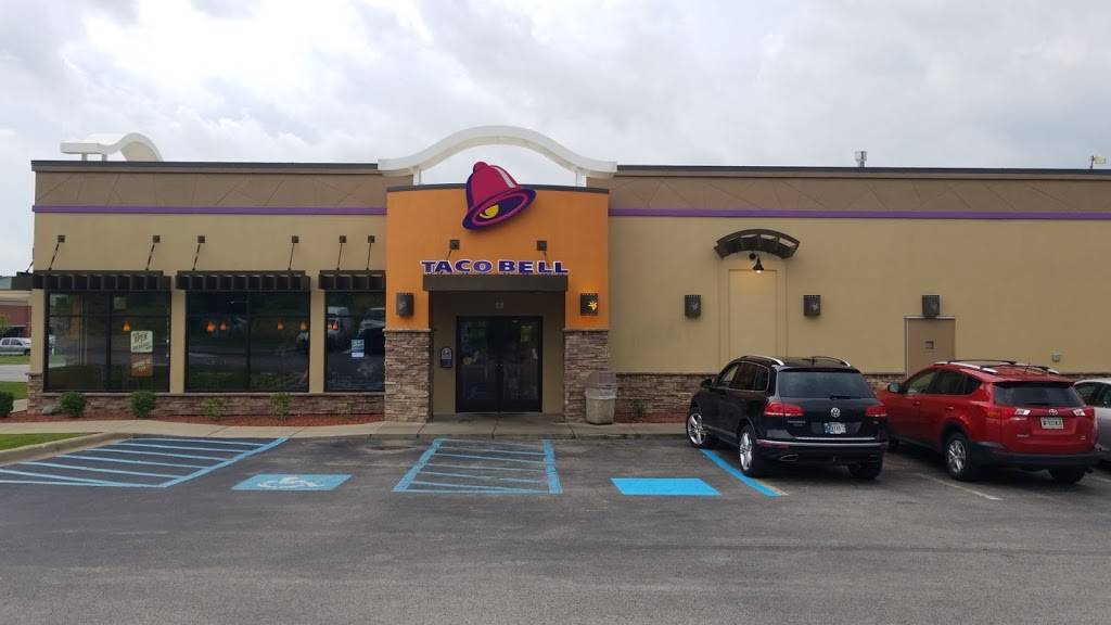 Taco Bell | 900 LaFollette Center North, Floyds Knobs, IN 47119, USA | Phone: (812) 923-1680