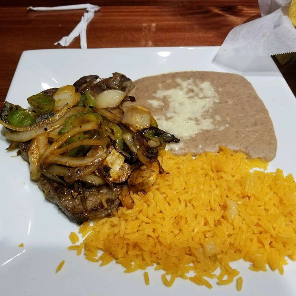 El Jimador Azteca Mexican Family Restaurant | 560 Celebrate Virginia Pkwy #109, Fredericksburg, VA 22406 | Phone: (540) 286-3133