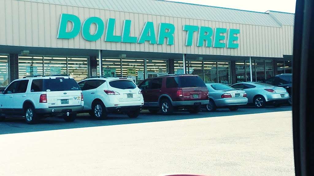 Dollar Tree | 7 Penn Mart Shopping Center, New Castle, DE 19720 | Phone: (302) 419-1343