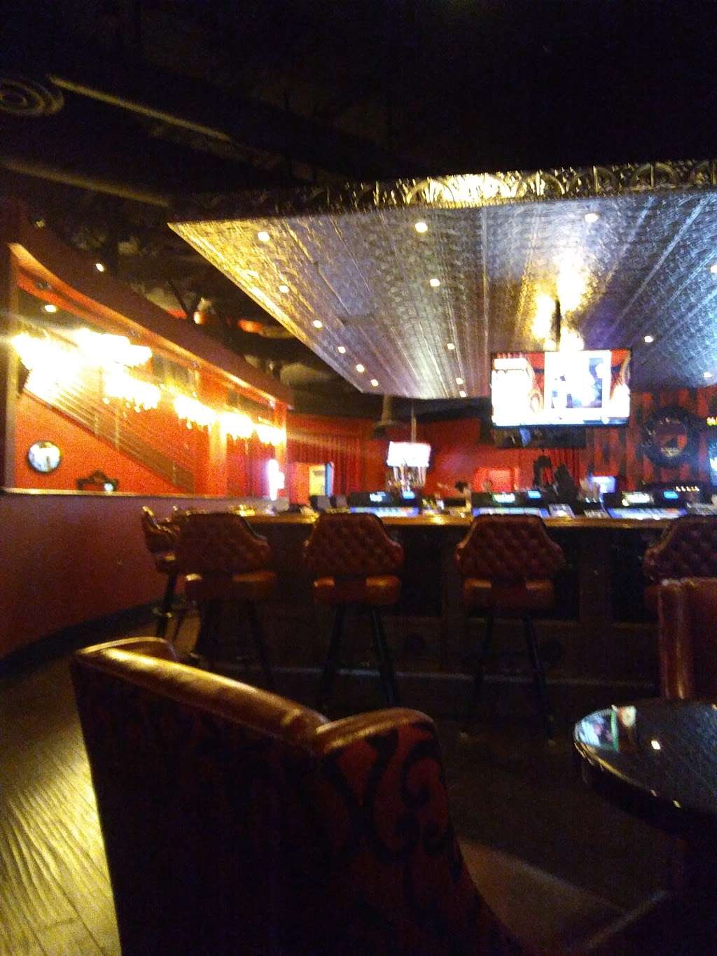 Elixir - A Local Lounge | 2920 N Green Valley Pkwy #611, Henderson, NV 89014, USA | Phone: (702) 272-0000