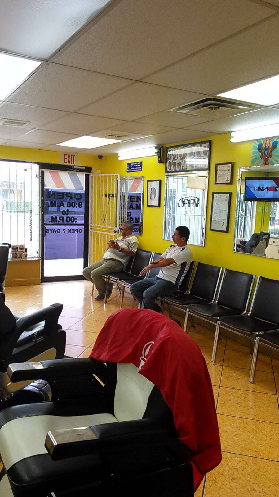 Kaly Barber Shop | 454 NW 22nd Ave, Miami, FL 33125, USA | Phone: (305) 376-1592