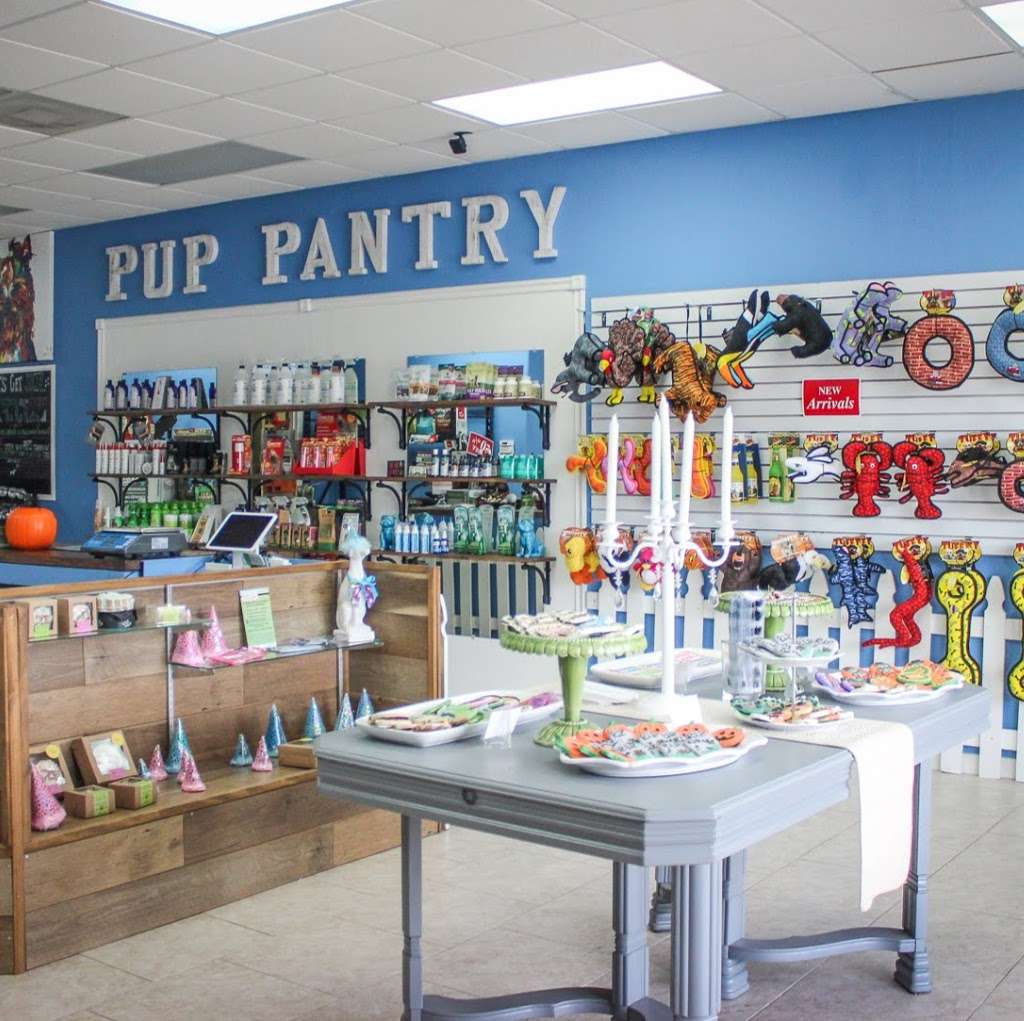 The Pup Pantry | 1704 E Irlo Bronson Memorial Hwy, St Cloud, FL 34771, USA | Phone: (407) 498-4400