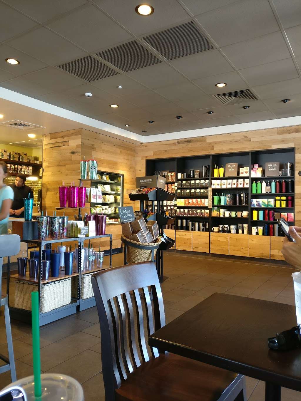 Starbucks | 12245 Scripps Poway Pkwy, Poway, CA 92064, USA | Phone: (858) 524-9903