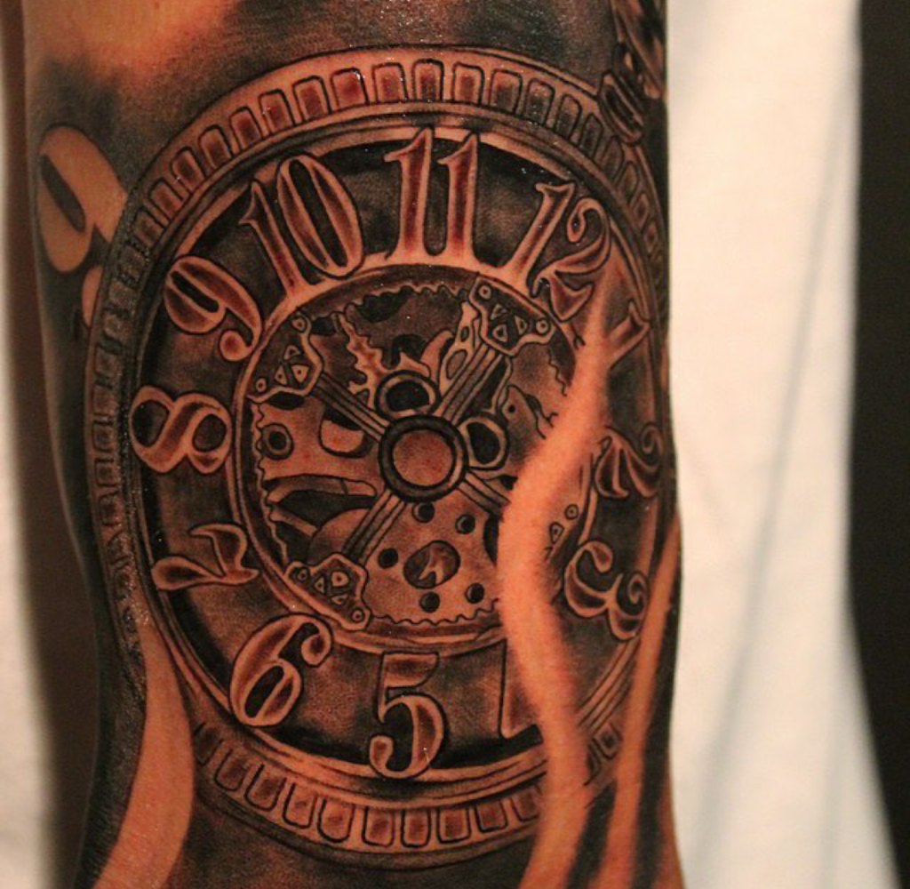 Cali Life Tattoo | 2428 Newport Blvd, Costa Mesa, CA 92627 | Phone: (949) 548-4233