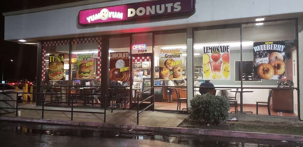 Yum Yum Donuts | 2309 McKee Rd, San Jose, CA 95116, USA | Phone: (408) 729-3510