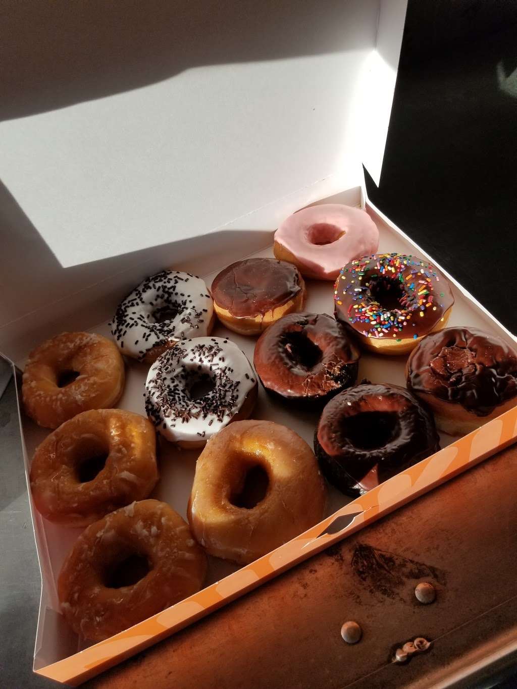 Dunkin Donuts | 1591 S John Young Pkwy, Kissimmee, FL 34741, USA | Phone: (407) 201-4039