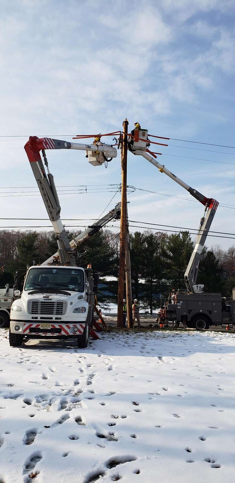 Frazees Landing Auto Body | 207 Landing Rd, Landing, NJ 07850, USA | Phone: (973) 398-2985