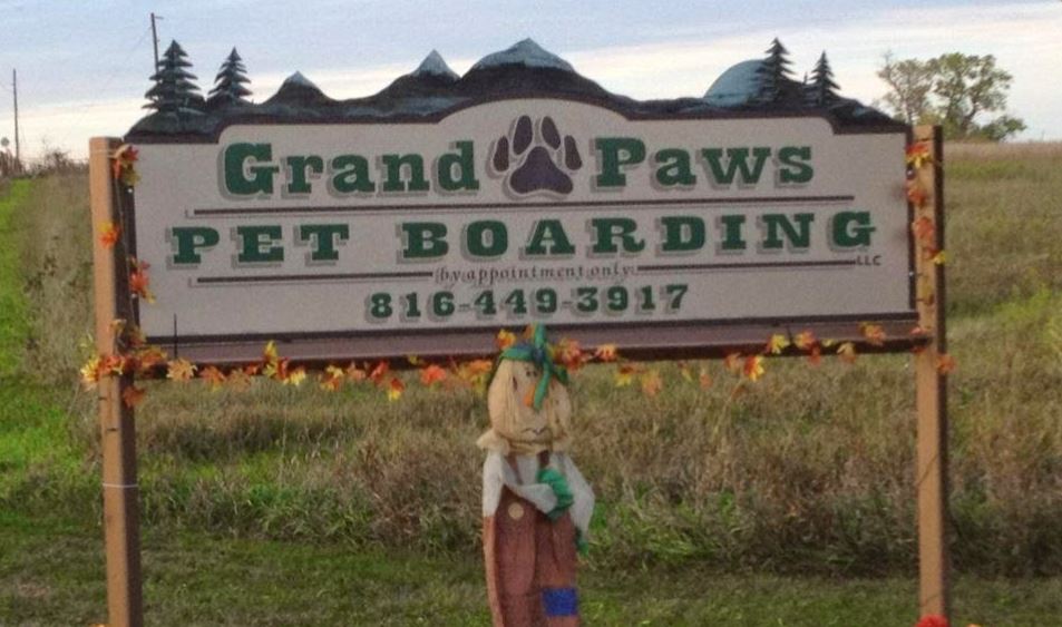 Grand Paws Pet Boarding & Salon | 4530 SE, State Rte C, Maysville, MO 64469 | Phone: (816) 632-9429