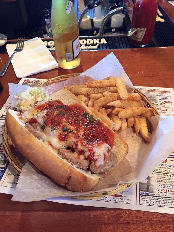 The Broadway Bar & Grill | 106 Randall Ave, Point Pleasant Beach, NJ 08742 | Phone: (732) 899-3272