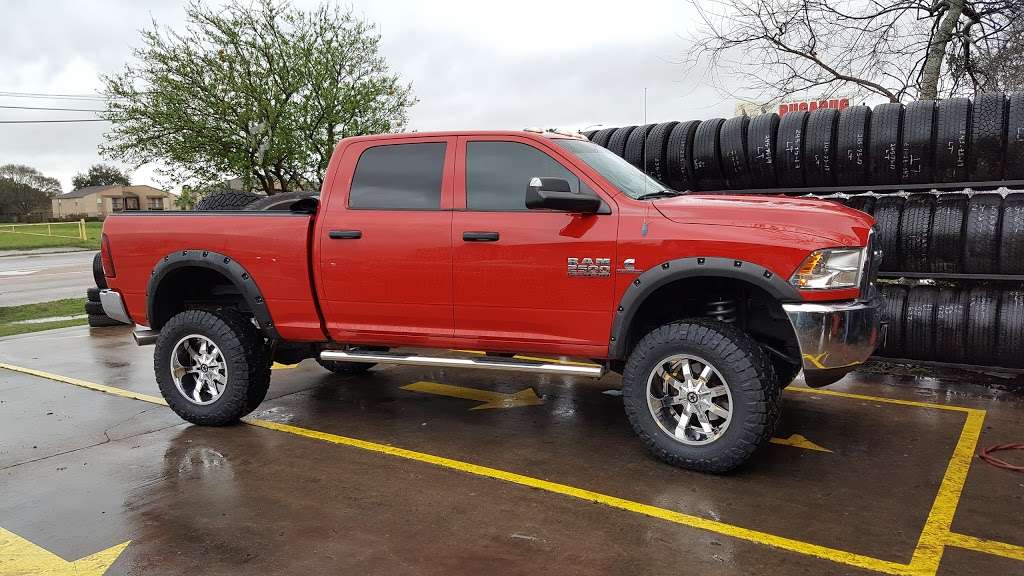 Jts New & Used Tires | 2002 1st St, Rosenberg, TX 77471, USA | Phone: (713) 459-9777