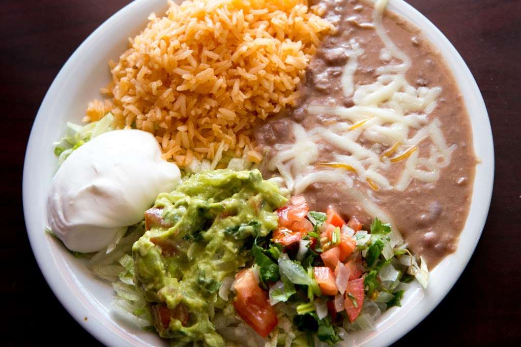 Acapulco Mexican Grill | 701 Cheyenne St, Leavenworth, KS 66048, USA | Phone: (913) 680-0808