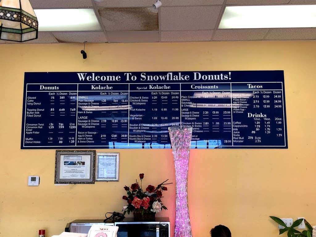 Snowflake Donuts | 13110 Farm to Market Rd 529, Houston, TX 77041, USA | Phone: (832) 339-8944