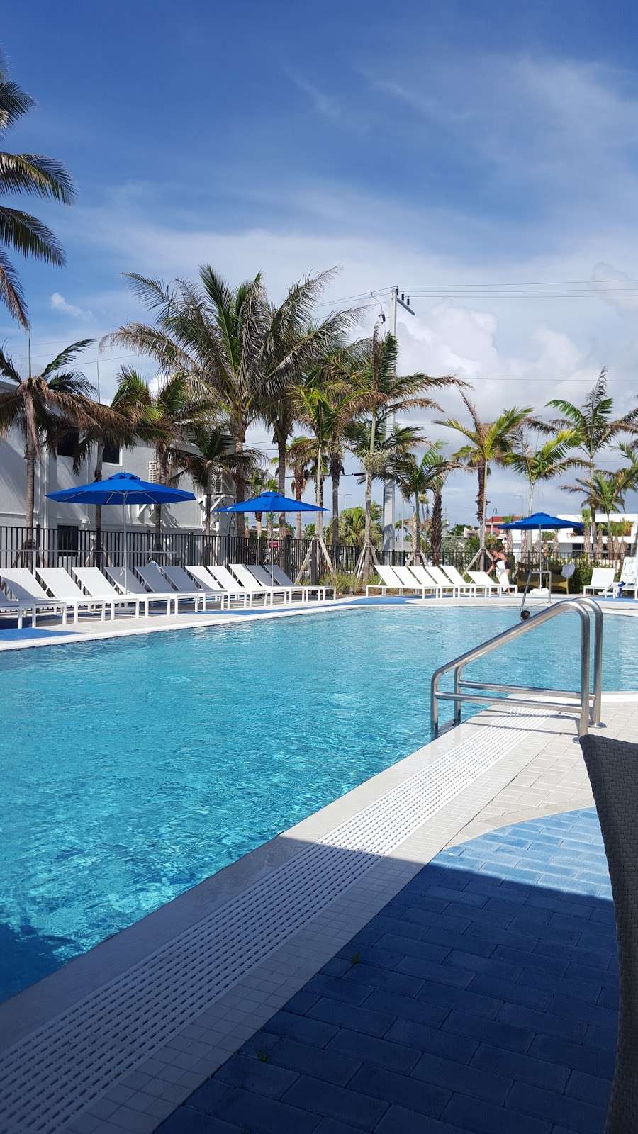 The Plunge Beach Hotel | 4660 El Mar Dr, Lauderdale-By-The-Sea, FL 33308, USA | Phone: (754) 312-5775