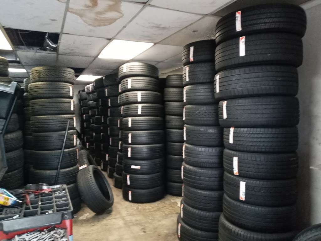 Puebla Tires | 9700 Club Creek Dr, Houston, TX 77036, USA | Phone: (832) 348-0956