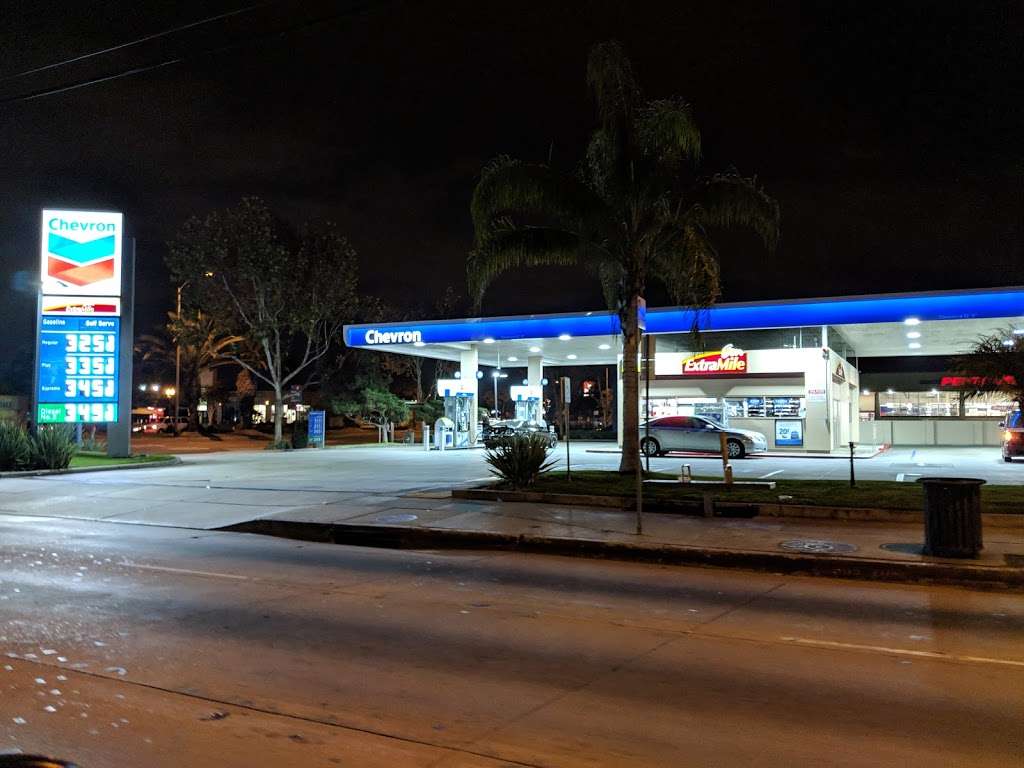 Chevron | pm, 14305 Hawthorne Blvd, Lawndale, CA 90260, USA | Phone: (310) 973-4512