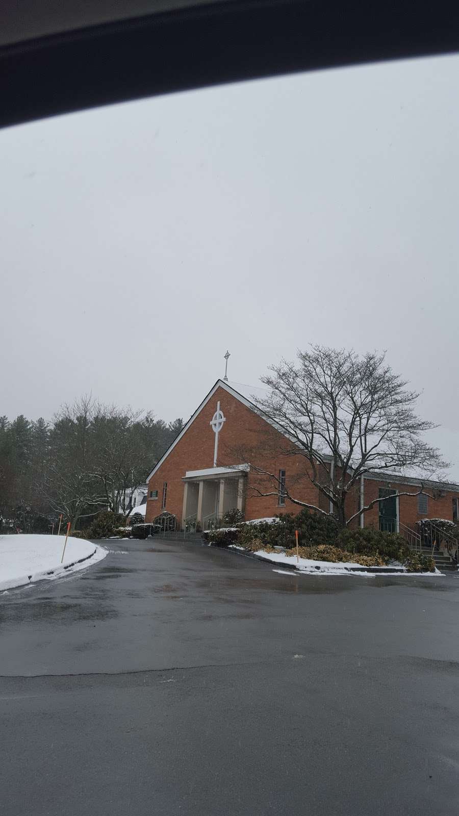 St Jude Catholic Church | 86 Main St, Norfolk, MA 02056, USA | Phone: (508) 528-0170