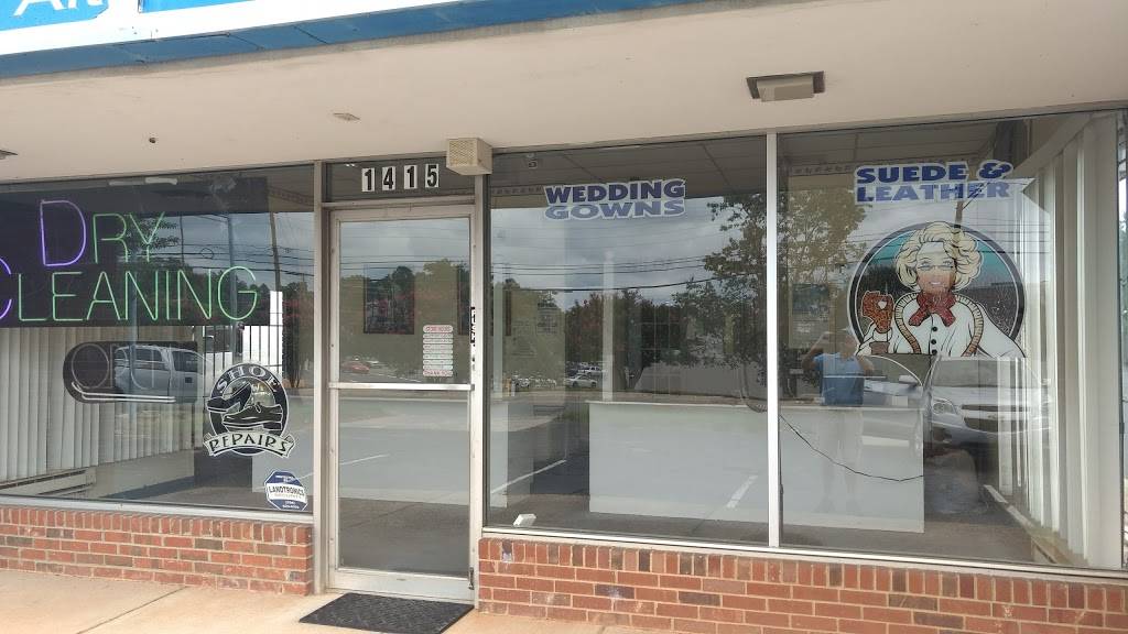 Siloam Cleaners | 1415 Emerywood Dr, Charlotte, NC 28210, USA | Phone: (704) 553-1769