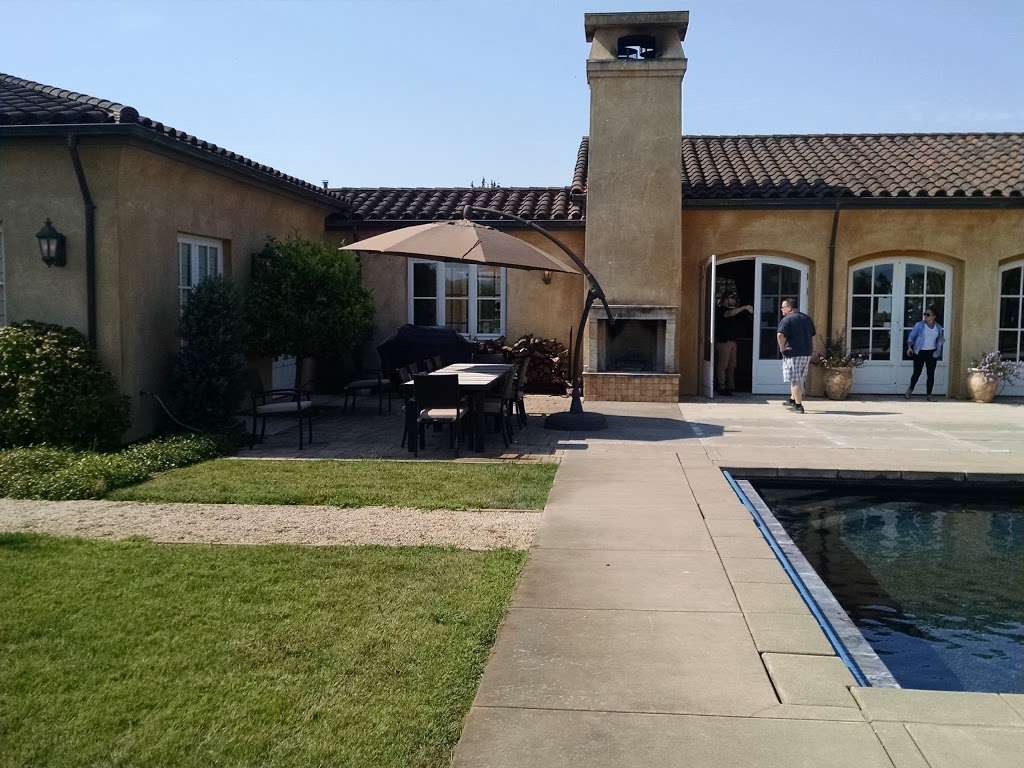 Villa Vernazza | Hall Rd, Santa Rosa, CA 95401, USA | Phone: (855) 578-2787