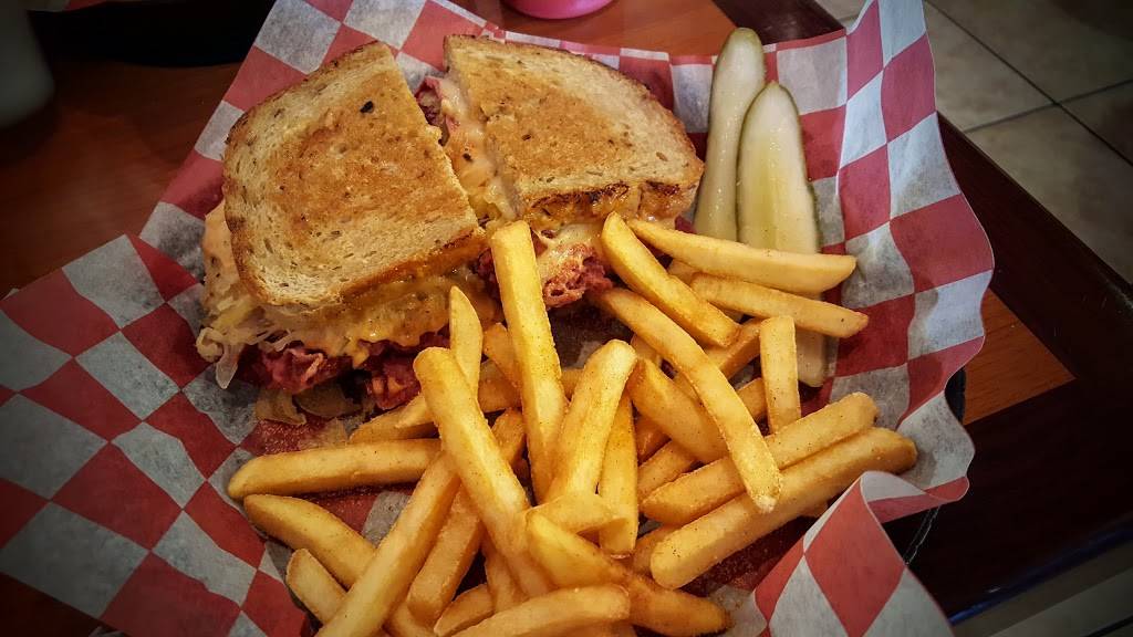 California Pastrami | 6125 Montgomery Blvd NE, Albuquerque, NM 87109, USA | Phone: (505) 872-9253