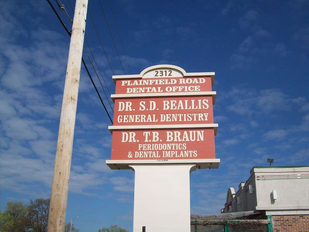 Dr. Thomas B Braun DDS,MS | 2312 Plainfield Rd, Crest Hill, IL 60403, USA | Phone: (815) 744-7175